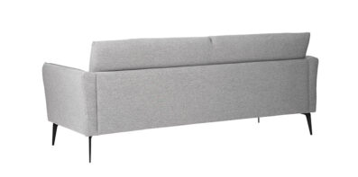 Cómo combinar el sofá con las sillas de comedor